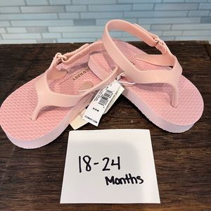 Pink old navy flip flops